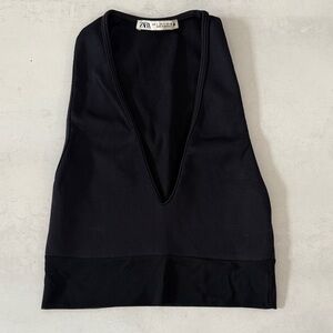 Zara Black V-Neck Sleeveless Top